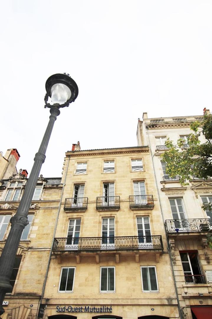 Guestready - Sunny Attic Apt Near Grand Theatre Bordeaux Kültér fotó