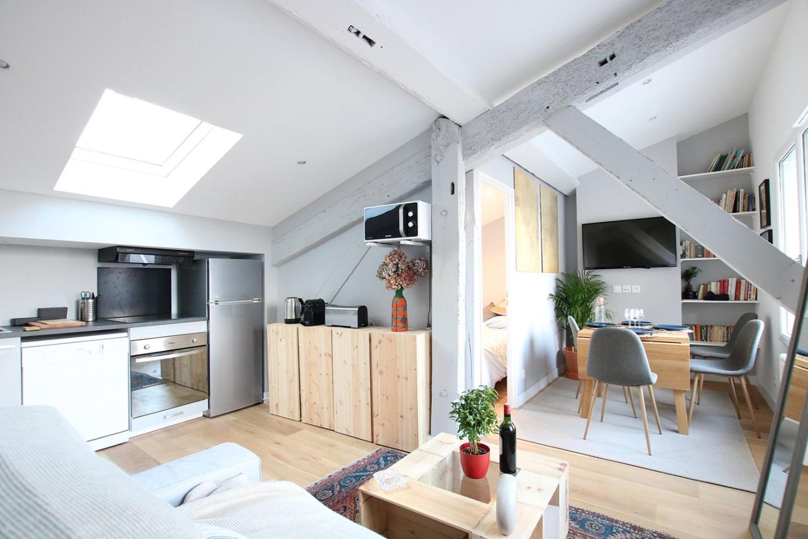 Guestready - Sunny Attic Apt Near Grand Theatre Bordeaux Kültér fotó