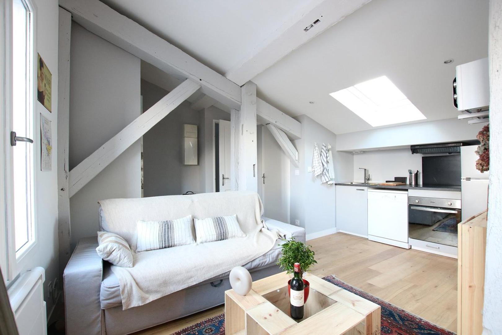 Guestready - Sunny Attic Apt Near Grand Theatre Bordeaux Kültér fotó
